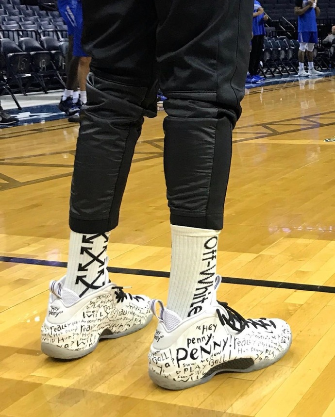 例的一个小 例的一个小